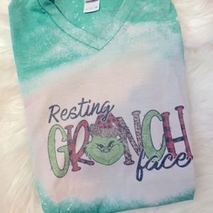 NWT Resting Grinch Face size small